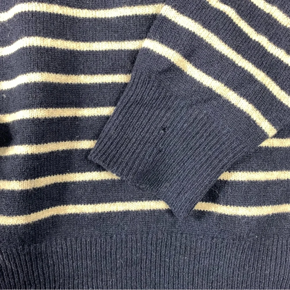 J.Crew Sweater Mens Large Navy Blue Striped Lambs Wool Crew Neck Long Sleeve